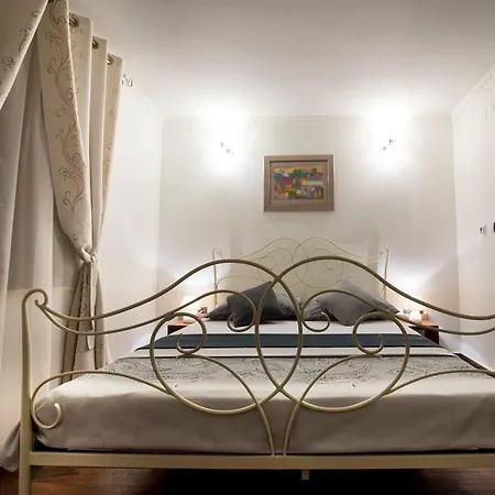 Apartment Luxury Xenia